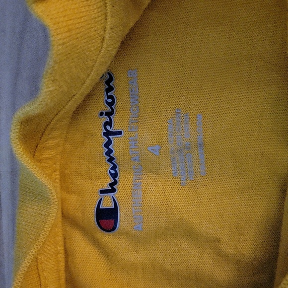 Blue and Yellow Champion short set Size 4t - Picture 6 of 6
